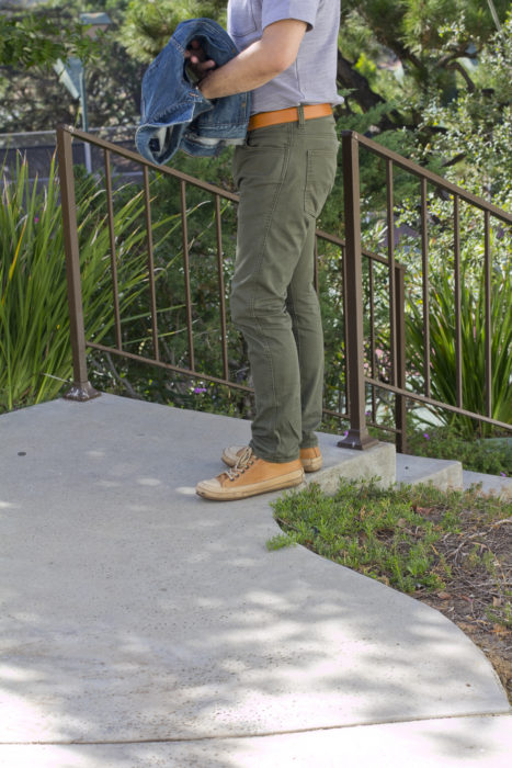 mens-hike-outfit-shoes